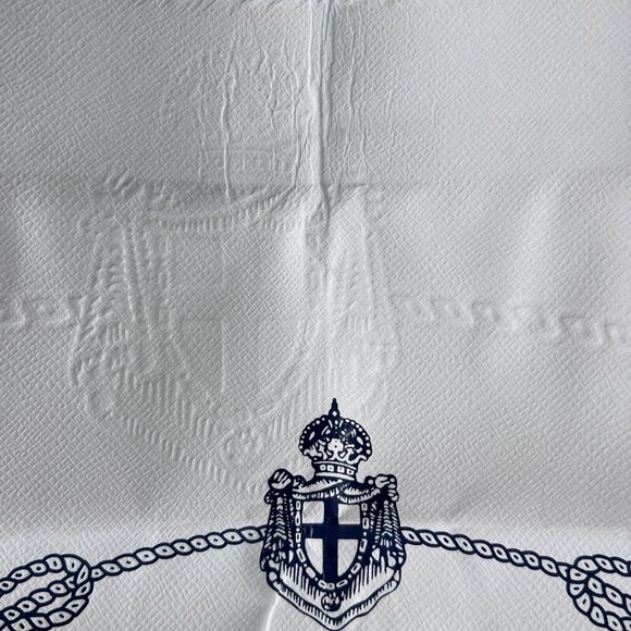 AUTHENTIC PRADA Embossed XL White Shopping Gift Bag 22" x 18" x 5" - Picture 4 of 10